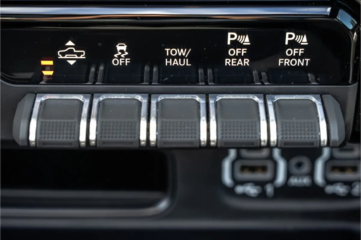 1500 LIMITED 5.7L V8 | 1e Eigenaar | Head up | Luchtvering | Rambox | Split Tailgate | Pano | Harman / Kardon