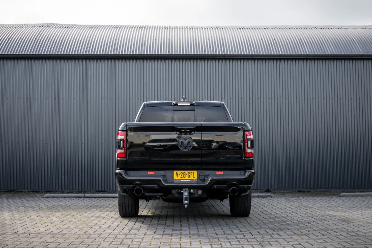 1500 LIMITED 5.7L V8 | 1e Eigenaar | Head up | Luchtvering | Rambox | Split Tailgate | Pano | Harman / Kardon
