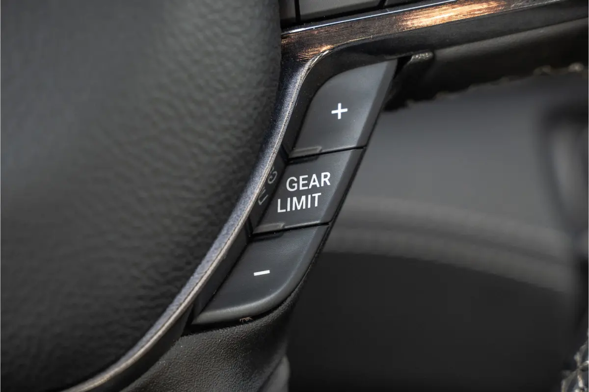 1500 LIMITED 5.7L V8 | 1e Eigenaar | Head up | Luchtvering | Rambox | Split Tailgate | Pano | Harman / Kardon