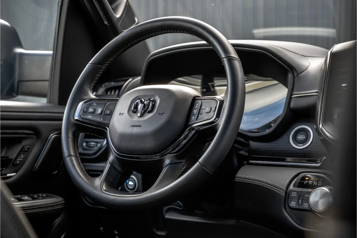 1500 LIMITED 5.7L V8 | 1e Eigenaar | Head up | Luchtvering | Rambox | Split Tailgate | Pano | Harman / Kardon