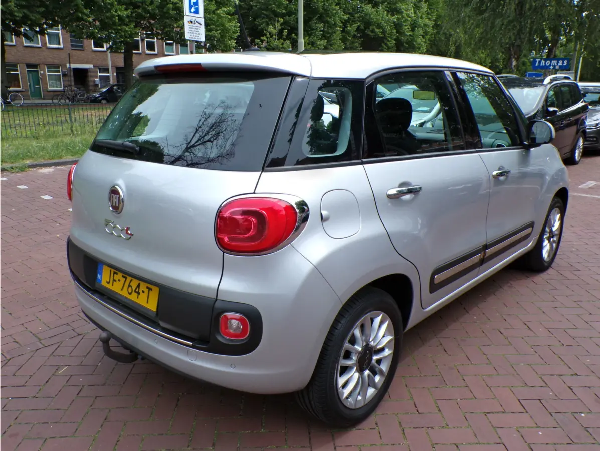 0.9 TwinAir Lounge van 1e eigenaar panorama dak n.a.p