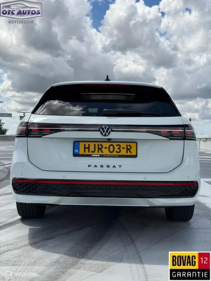 2.0 TDI R-Line Business Panoramadak trekhaak vol opties Dealeronderhouden