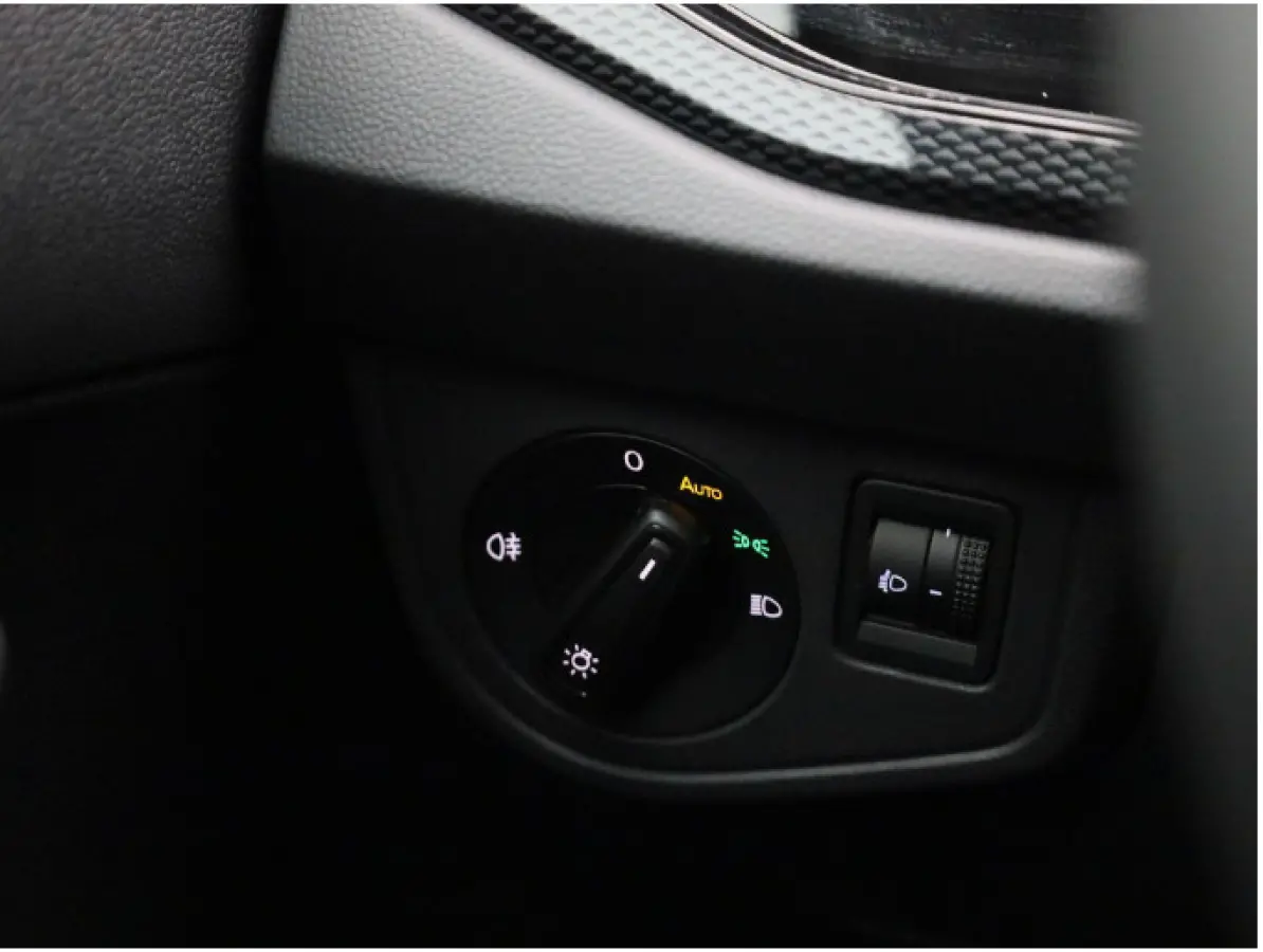 1.0 TSI Life Edition 116 PK | Automaat | Apple Carplay draadloos | Parkeersensoren | Camera | 17" Lichtmetalen velgen | LED koplampen | Android Auto draadloos | Keyless access | Ruiten getin