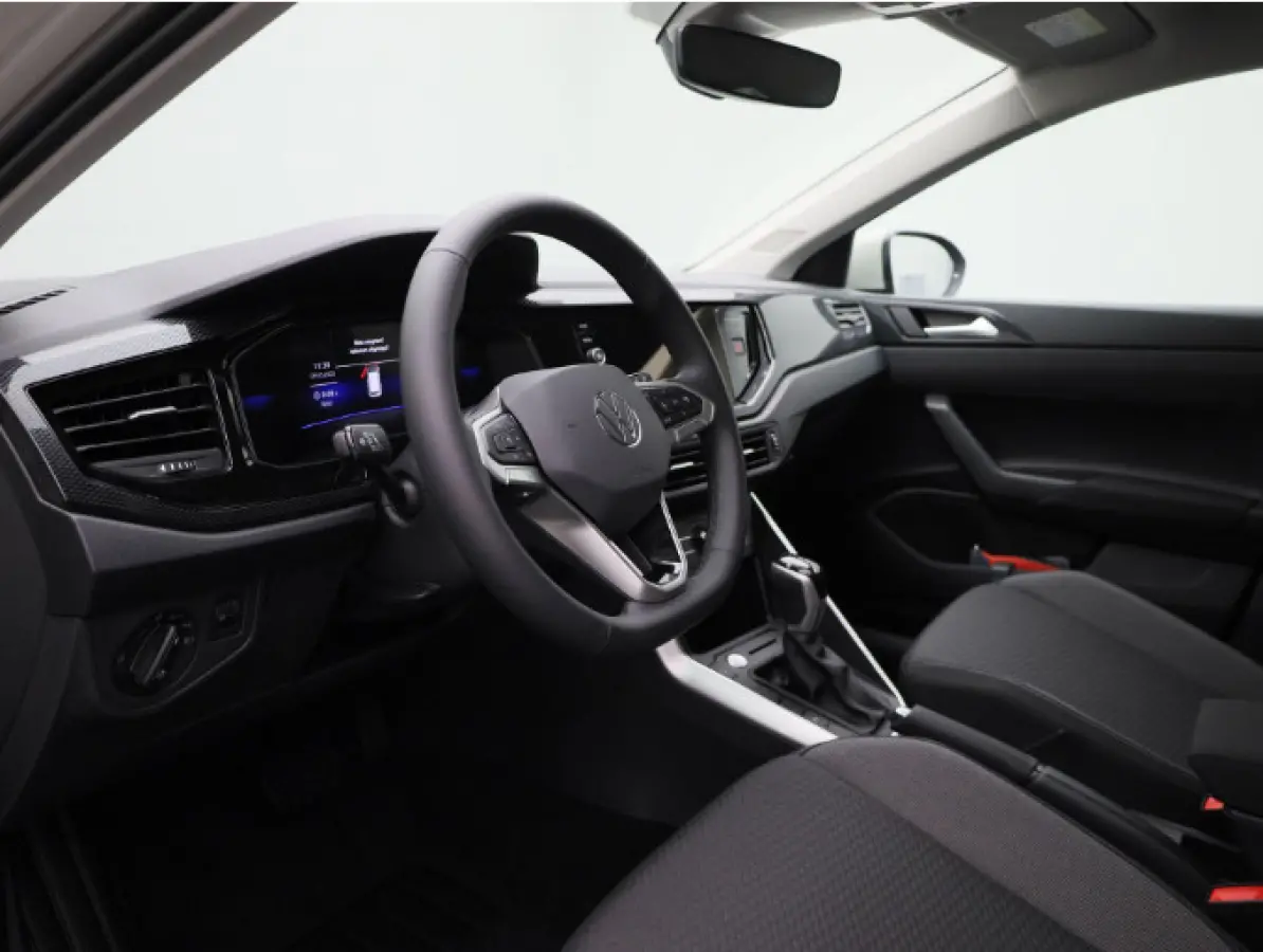 1.0 TSI Life Edition 116 PK | Automaat | Apple Carplay draadloos | Parkeersensoren | Camera | 17" Lichtmetalen velgen | LED koplampen | Android Auto draadloos | Keyless access | Ruiten getin