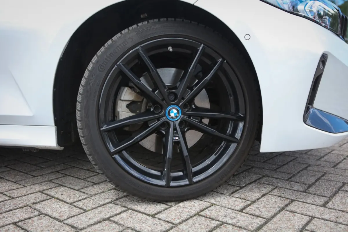 330e M Sport | PANO | HUD | ACC | HARMAN KARDON | CARPLAY | CAMERA