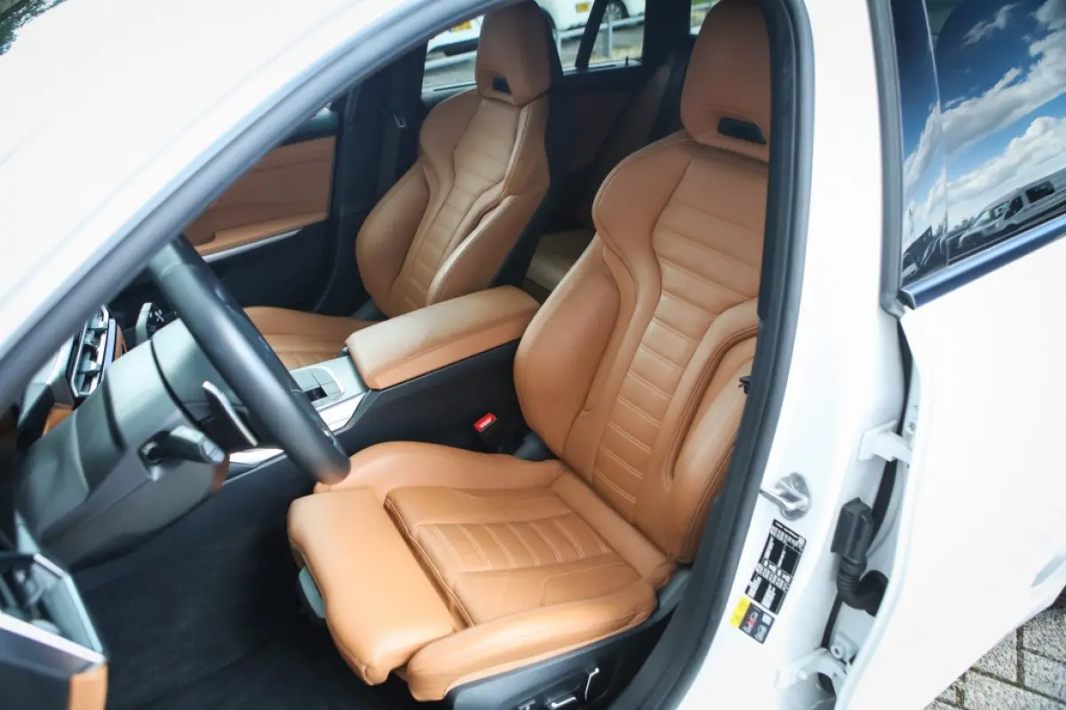 330e M Sport | PANO | HUD | ACC | HARMAN KARDON | CARPLAY | CAMERA
