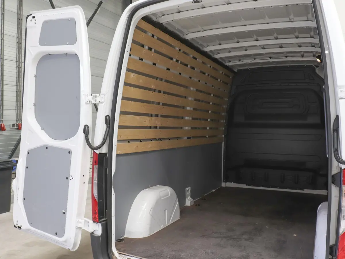 315 CDI Automaat L2H2 PRO Airco MBUX Navigatie Adaptive Cruise Control Leder PDC VA + Camera Trekhaak 3500kg Comfortstoel