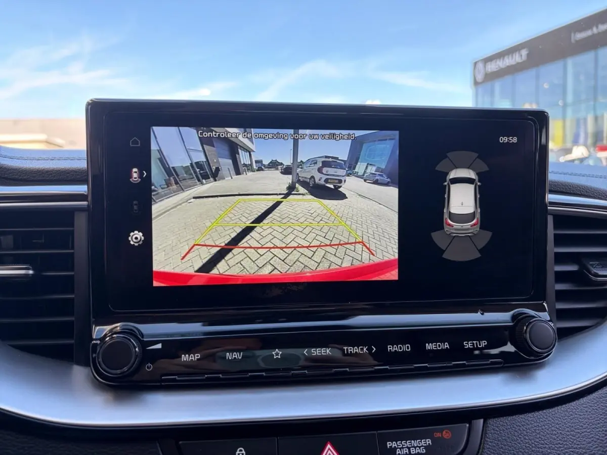 1.6 GDi PHEV Design Edition | Apple Carplay / Android Auto | Navigatiesysteem | Licht + Regensensor | Elektrisch Schuif / Kanteldak | Parkeersensoren Voor + Achter | Parkeercamera Achter | D
