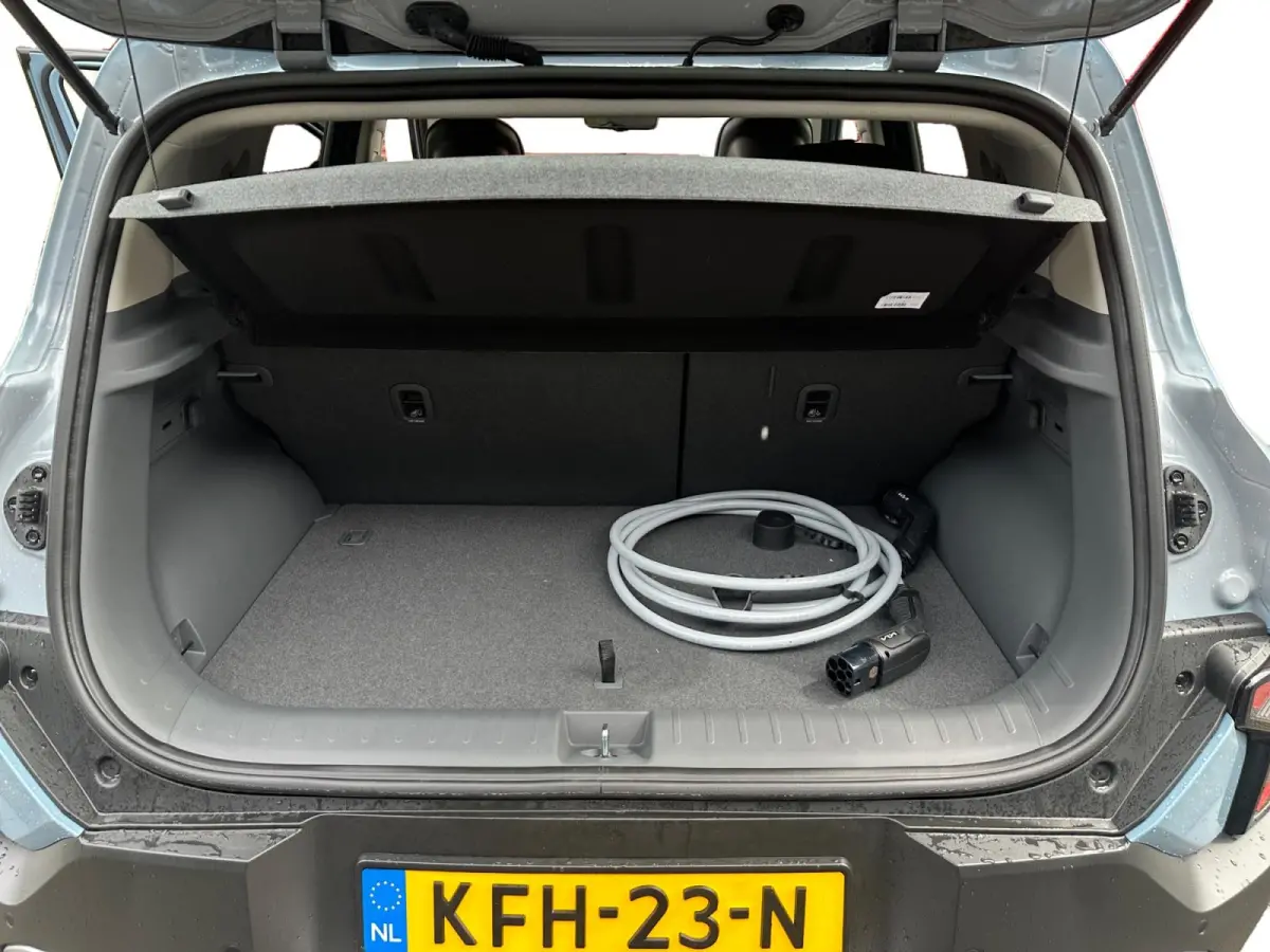 Plus Advanced 42.2 kWh Demo | panorama dak | Harman & Kardon | Navigatie | stoel stuurverwarming |