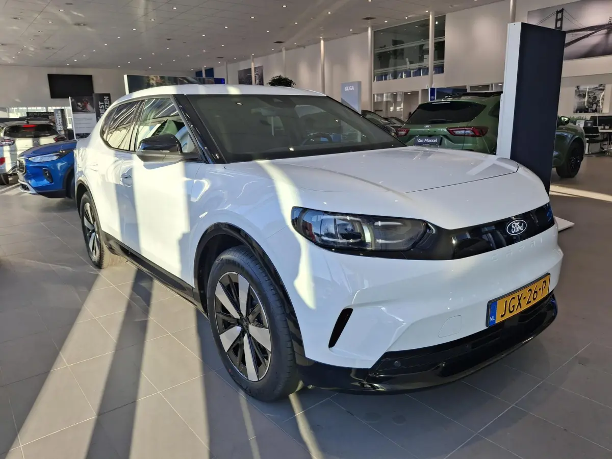 Select Extended Range RWD 77 kWh | VOORRAADMODEL MET 17% BIJTELLING | ELEKTRISCH WEGKLAPBARE TREKHAAK | ADAPTIVE CRUISE CONTROL | PARKEERSENSOREN | CAMERA | 19 INCH LM VELGEN | KEYLESS ENTRY