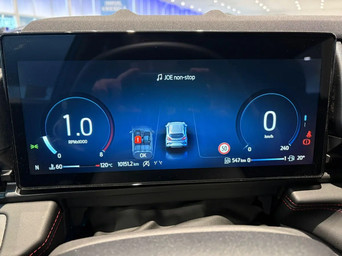 1.0 EcoBoost ST-Line X ALL WEATHER BANDEN | B&O AUDIO | CAMERA | NAVI | CARPLAY
