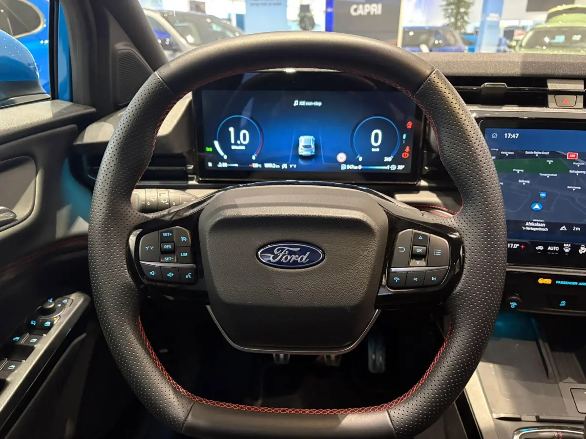 1.0 EcoBoost ST-Line X ALL WEATHER BANDEN | B&O AUDIO | CAMERA | NAVI | CARPLAY