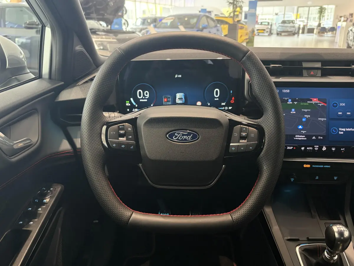 1.0 EcoBoost ST-Line | WINTER PAKKET | NAVIGATIE | ACHTERUITRIJCAMERA | APPLE CARPLAY / ANDROID AUTO | DRAADLOOS OPLADEN |