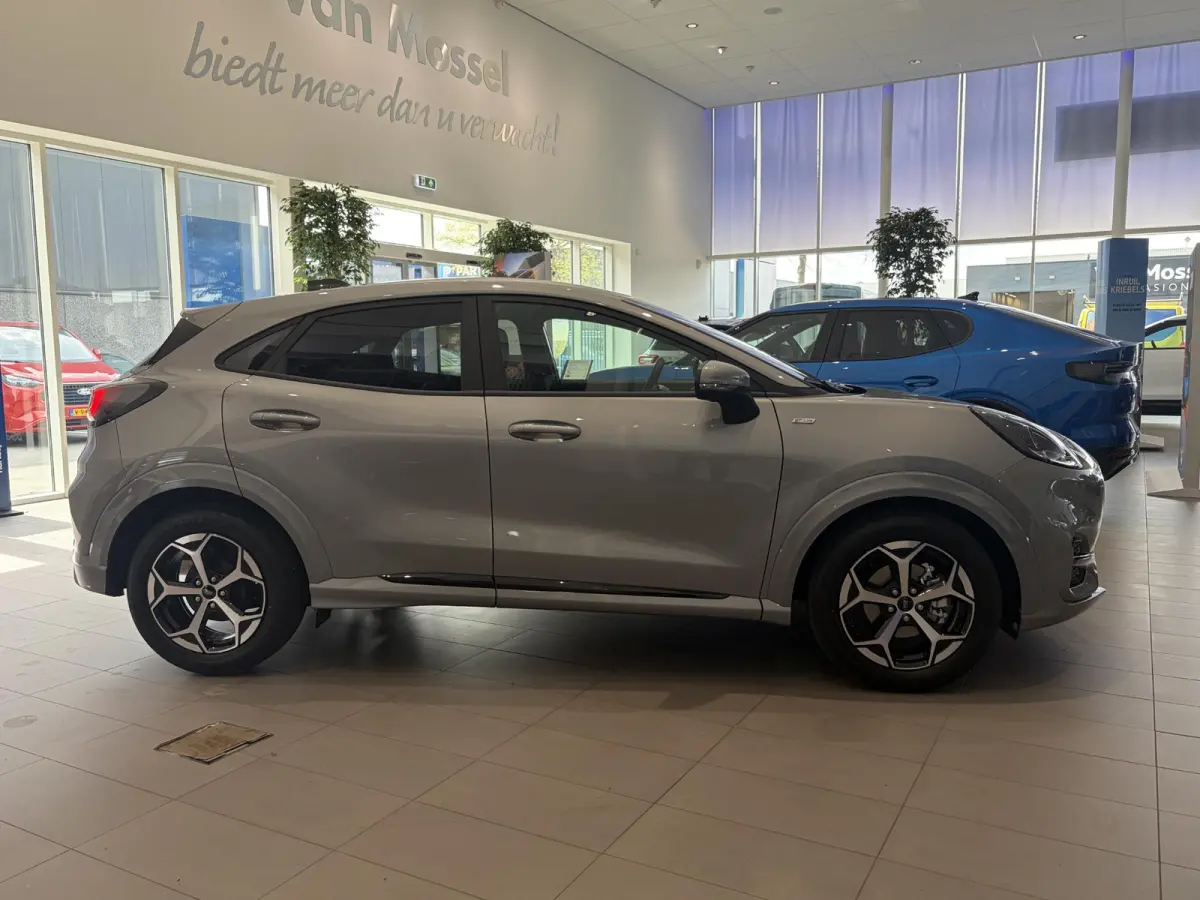 1.0 EcoBoost ST-Line | WINTER PAKKET | NAVIGATIE | ACHTERUITRIJCAMERA | APPLE CARPLAY / ANDROID AUTO | DRAADLOOS OPLADEN |