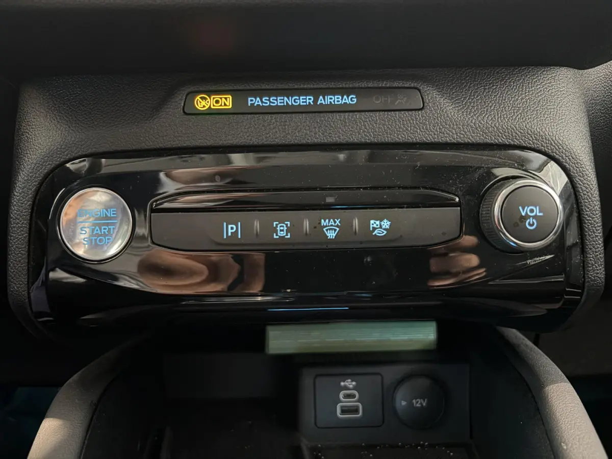 2.5 PHEV Titanium | TREKHAAK | CRUISE CONTROL | ACHTERUITRIJCAMERA | NAVIGATIE |