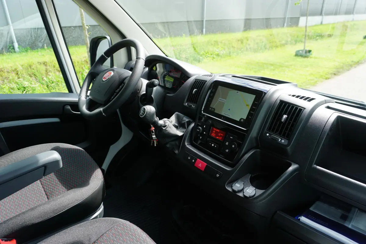 35 2.2 MultiJet L3H2 140 pk |Camera |Cruise |Navi |Climate control |BPM vrij voor ondernemers! |Nieuwstaat |3500 KG |EURO6