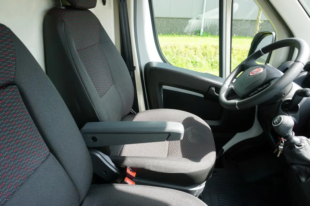 35 2.2 MultiJet L3H2 140 pk |Camera |Cruise |Navi |Climate control |BPM vrij voor ondernemers! |Nieuwstaat |3500 KG |EURO6