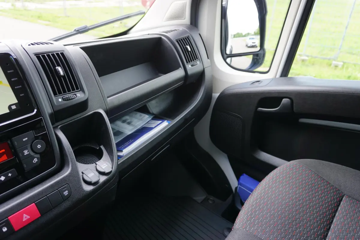 35 2.2 MultiJet L3H2 140 pk |Camera |Cruise |Navi |Climate control |BPM vrij voor ondernemers! |Nieuwstaat |3500 KG |EURO6