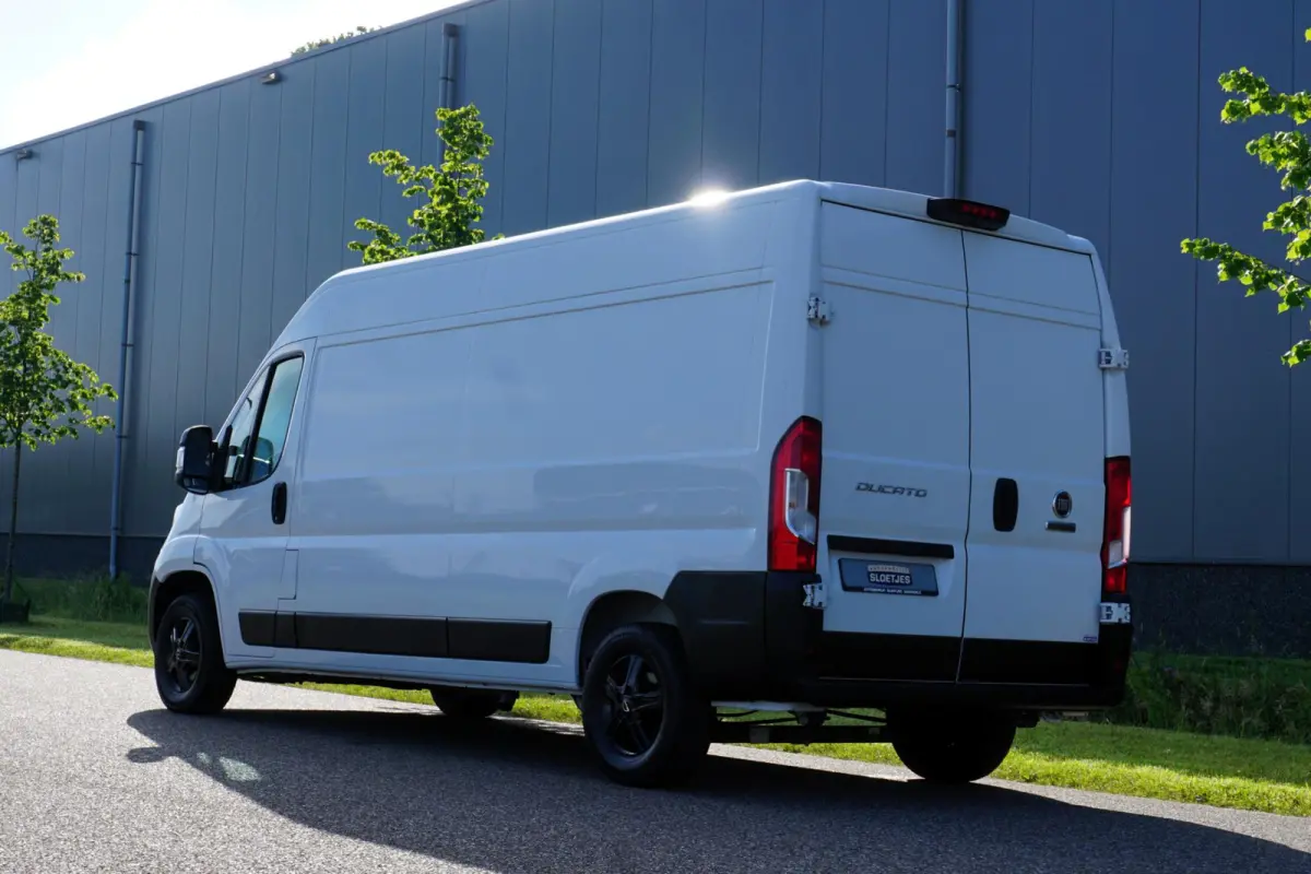 35 2.2 MultiJet L3H2 140 pk |Camera |Cruise |Navi |Climate control |BPM voordeel! |Mooie camperbasis |Topstaat |3500 KG |EURO6 |1e eigenaar