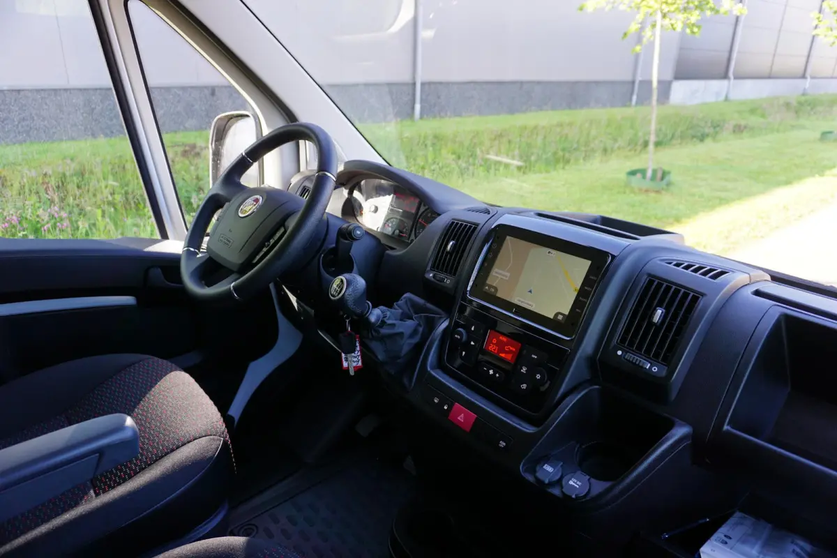 35 2.2 MultiJet L3H2 140 pk |Camera |Cruise |Navi |Climate control |BPM voordeel! |Mooie camperbasis |Topstaat |3500 KG |EURO6 |1e eigenaar