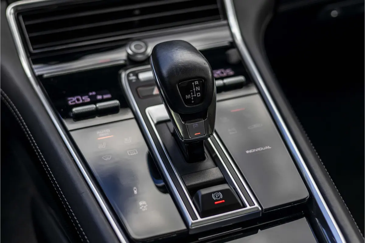 2.9 4 E-Hybrid Sport Chrono Panoramadak Bose SOH 90,8%