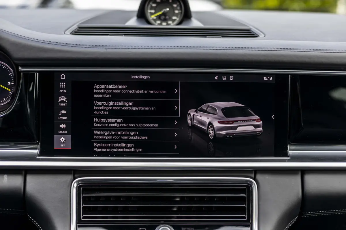 2.9 4 E-Hybrid Sport Chrono Panoramadak Bose SOH 90,8%