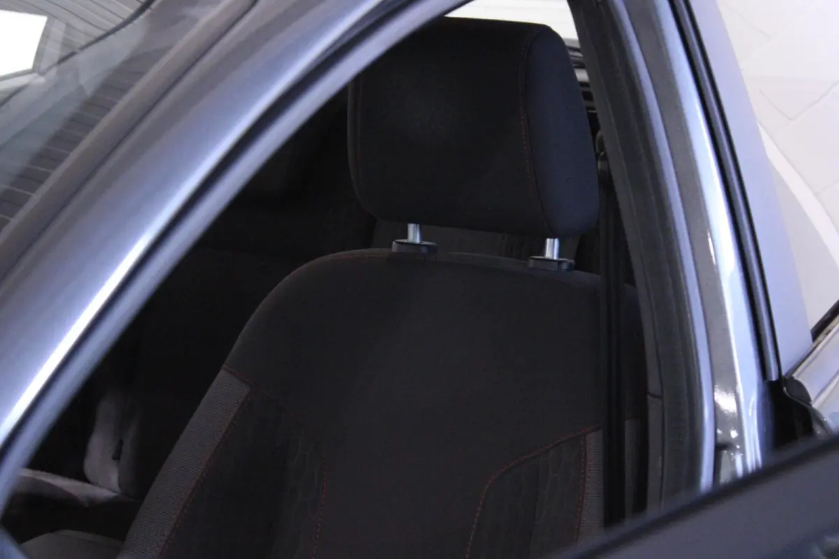 1.0 EcoBoost ST Line| Trekhaak | Camera | Stoelverwarming