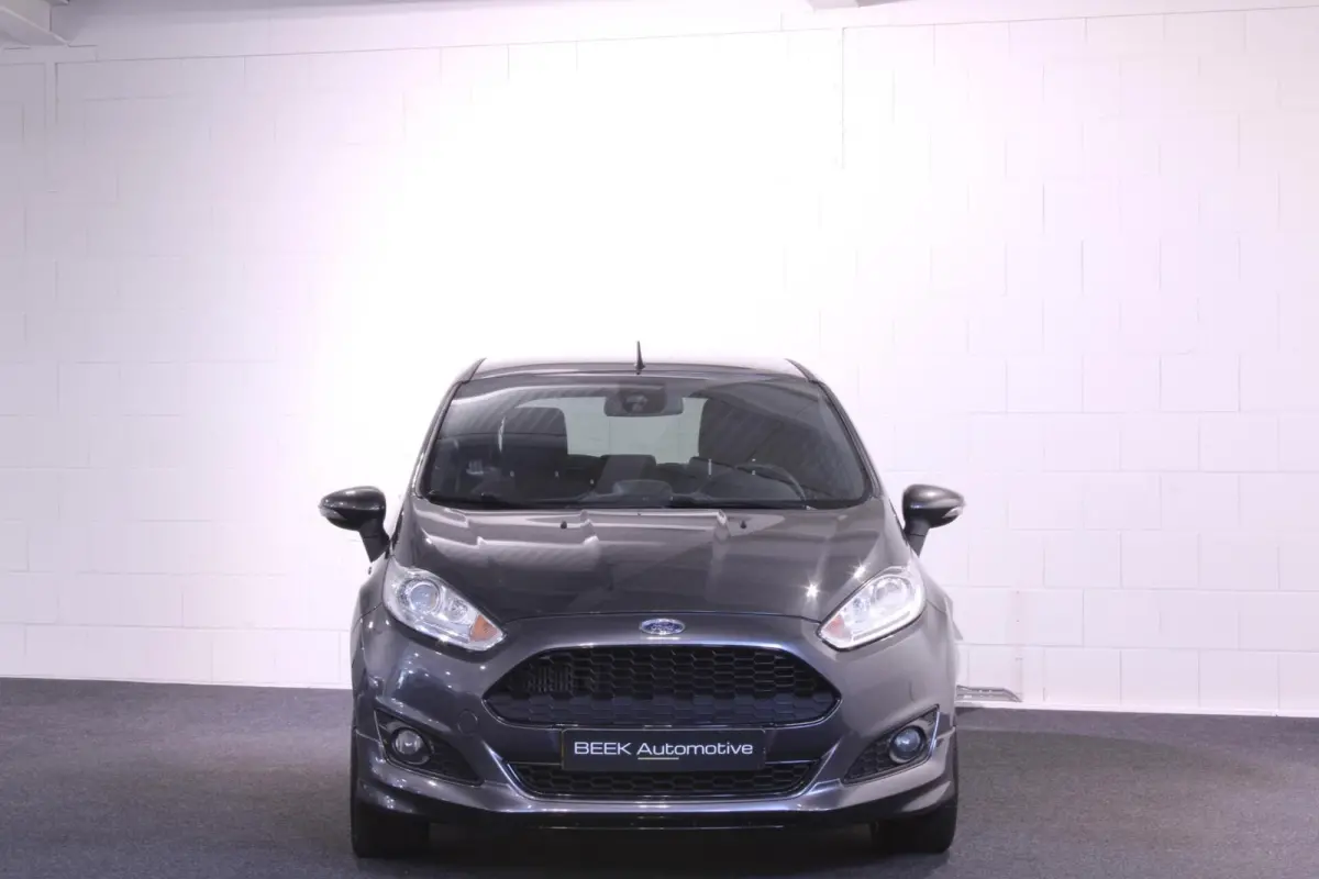 1.0 EcoBoost ST Line| Trekhaak | Camera | Stoelverwarming