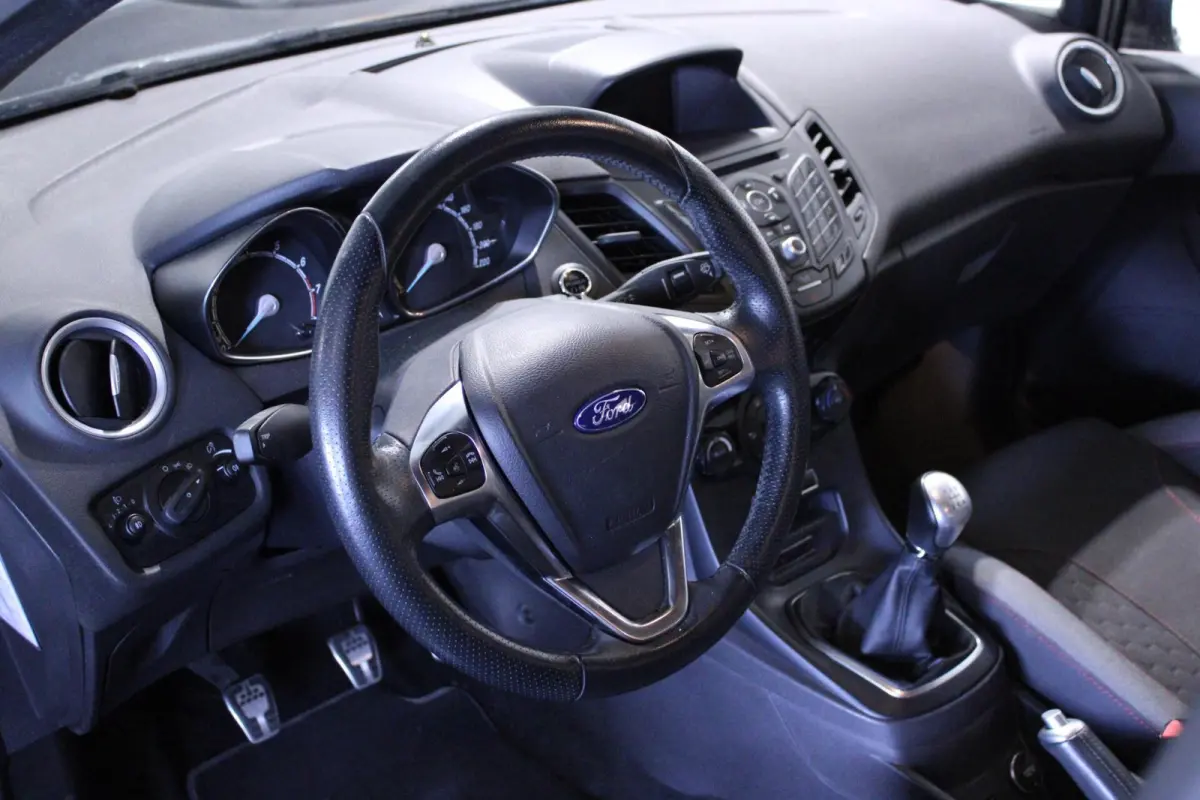 1.0 EcoBoost ST Line| Trekhaak | Camera | Stoelverwarming
