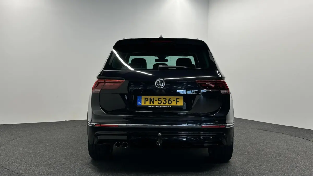 1.4 TSI ACT Comfortline Business R LEER CARPLAY ECC TREKHAAK NAVI.