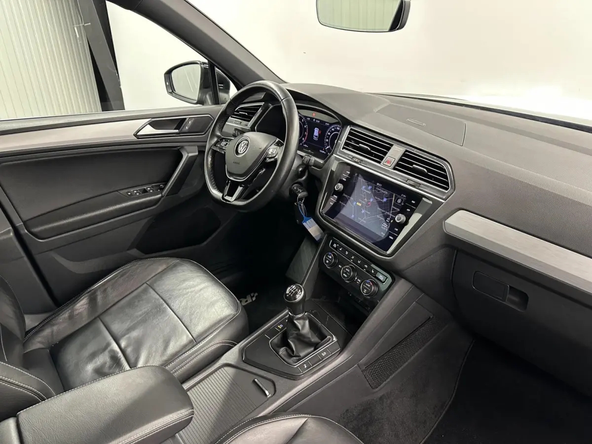 1.4 TSI ACT Comfortline Business R LEER CARPLAY ECC TREKHAAK NAVI.