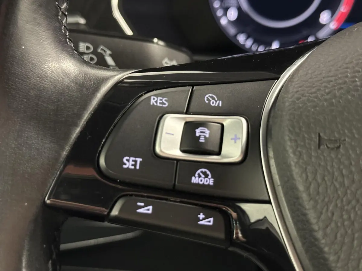 1.4 TSI ACT Comfortline Business R LEER CARPLAY ECC TREKHAAK NAVI.