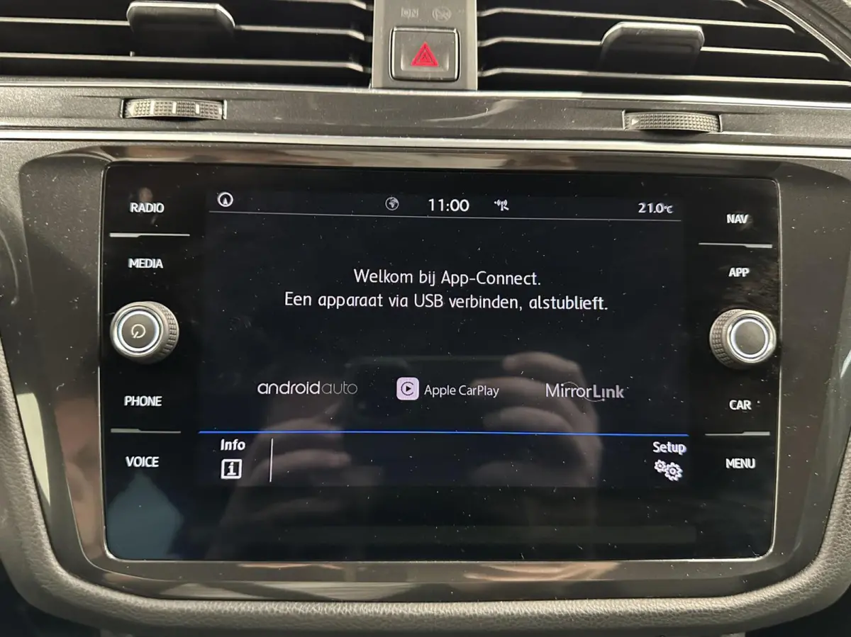1.4 TSI ACT Comfortline Business R LEER CARPLAY ECC TREKHAAK NAVI.