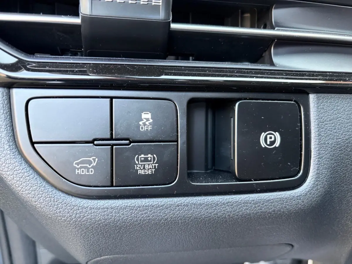 1.6 T-GDi Hybrid GT-PlusLine | Glazen schuif-/kanteldak | Memory seats | Stoelverwarming- en ventilatie | Harman/Kardon geluidsinstallatie | Dodehoekcamera | 360 camera | Elektrisch bedienba
