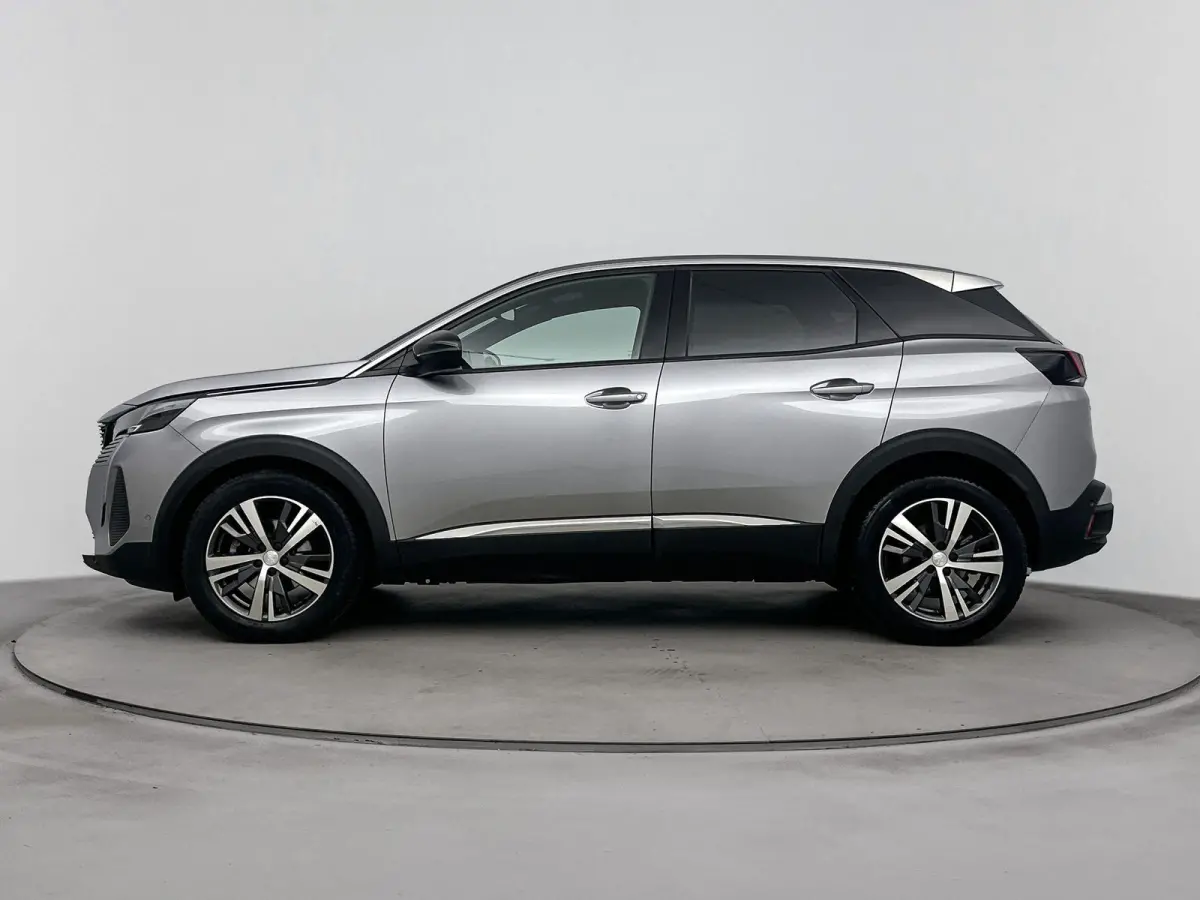 SUV 130pk Automaat Allure Pack Business | Camera | Dodehoekbewaking | Apple Carplay | Draadloos Laden | Keyless Entry/Start