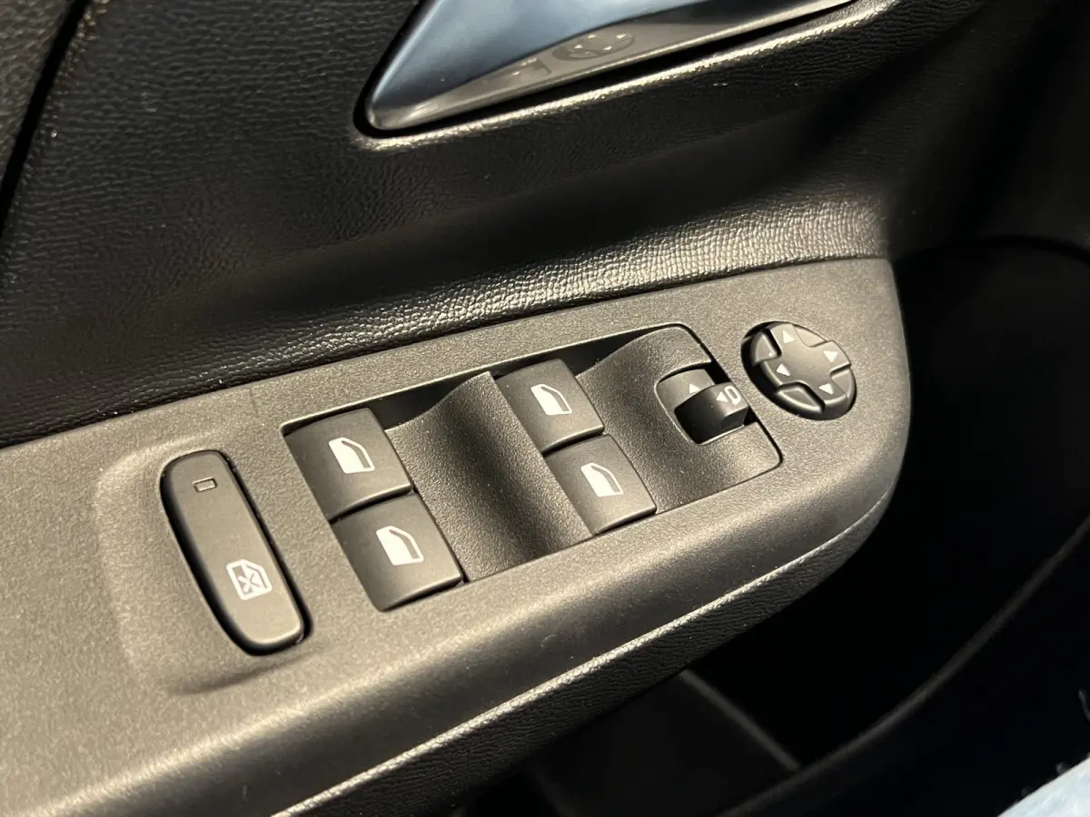 1.2 Turbo Hybrid GS | Android/Apple Carplay | LM Velgen 17" | Cruise Control | LED Koplampen | Airco |