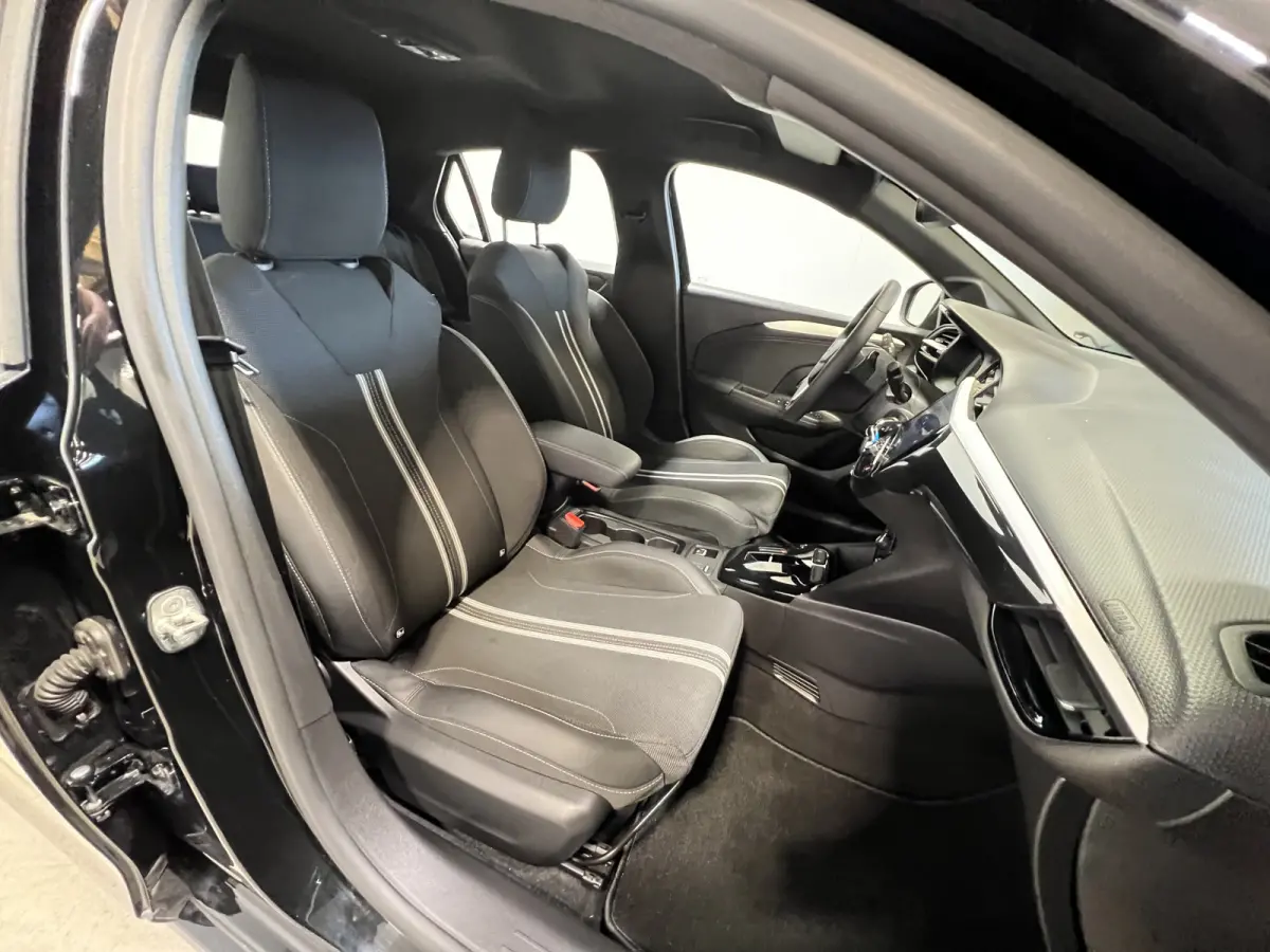 1.2 Turbo Hybrid GS | Android/Apple Carplay | LM Velgen 17" | Achteruitrijcamera | PDC Voor en Achter | Cruise Control | Airco |