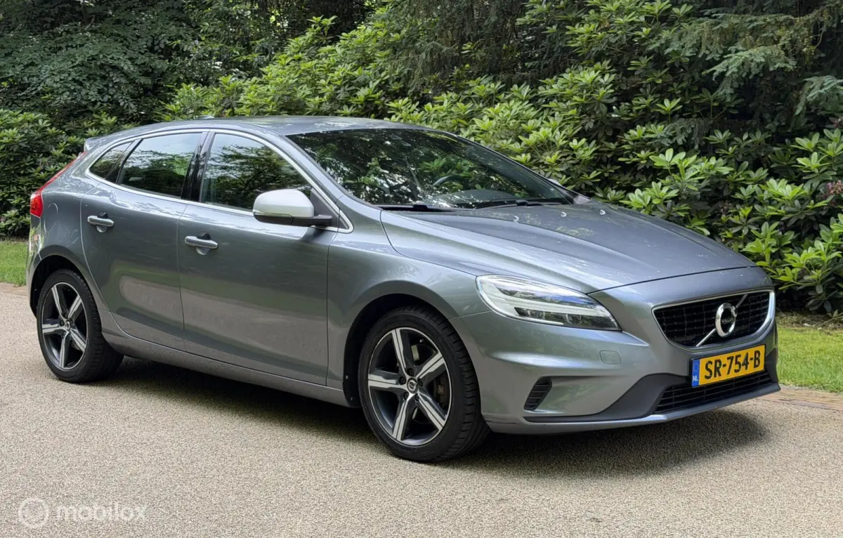 2.0 T4 190PK Automaat Trekhaak Clima Cruise Leer