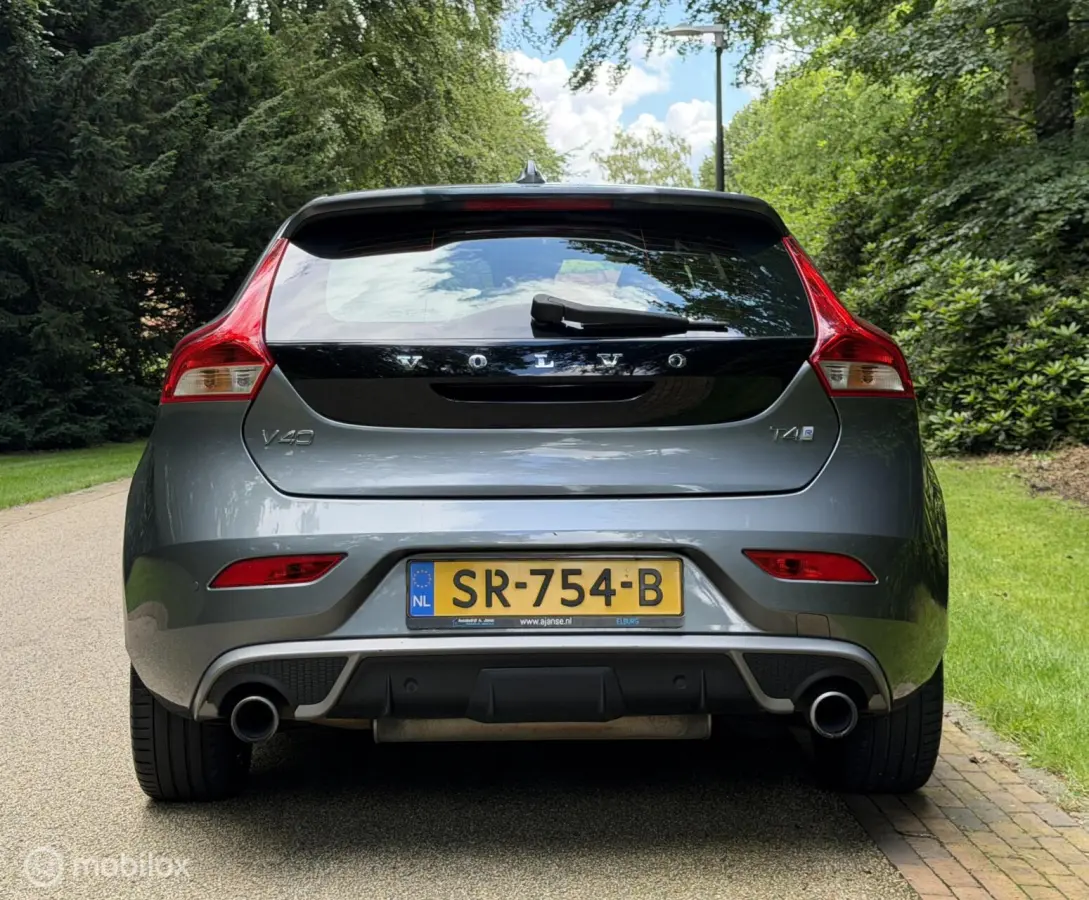2.0 T4 190PK Automaat Trekhaak Clima Cruise Leer