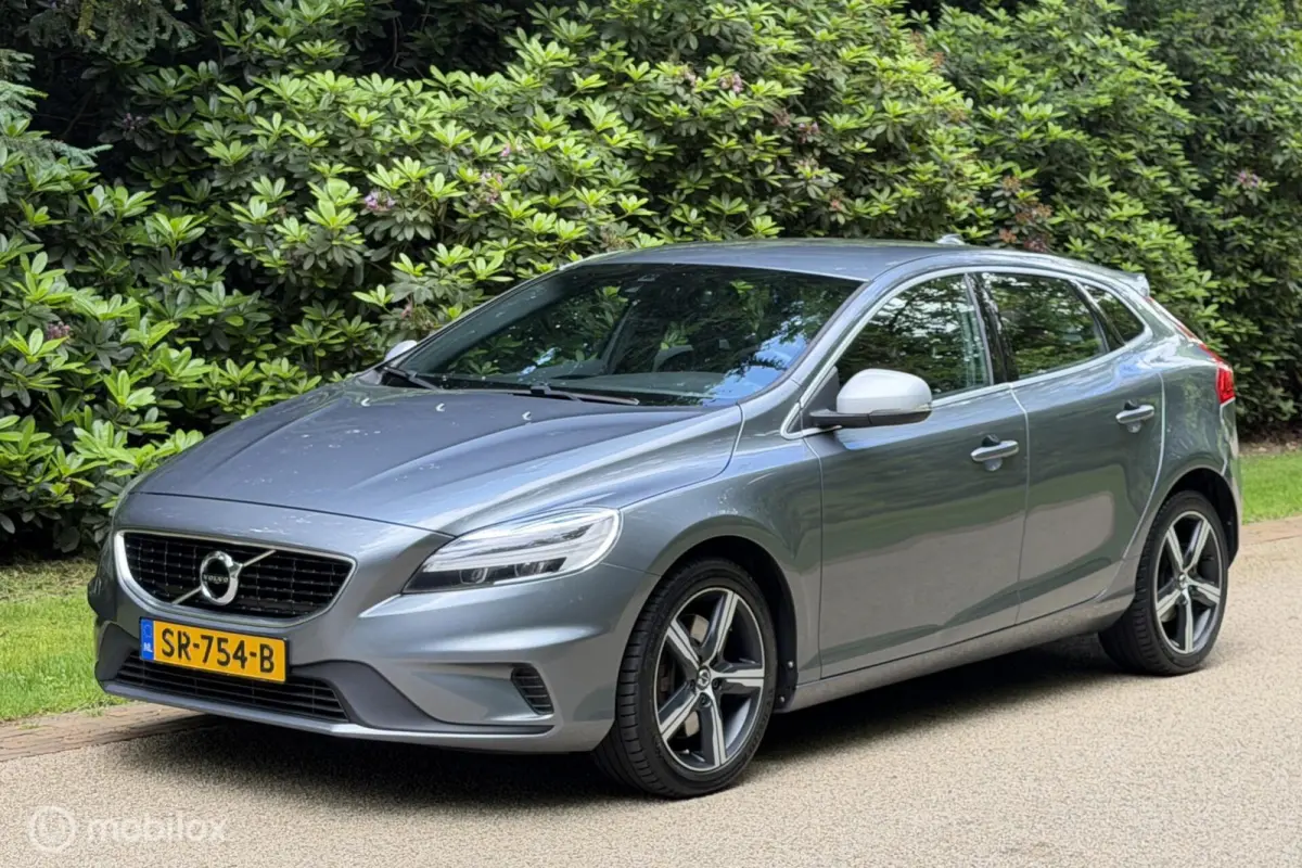 2.0 T4 190PK Automaat Trekhaak Clima Cruise Leer