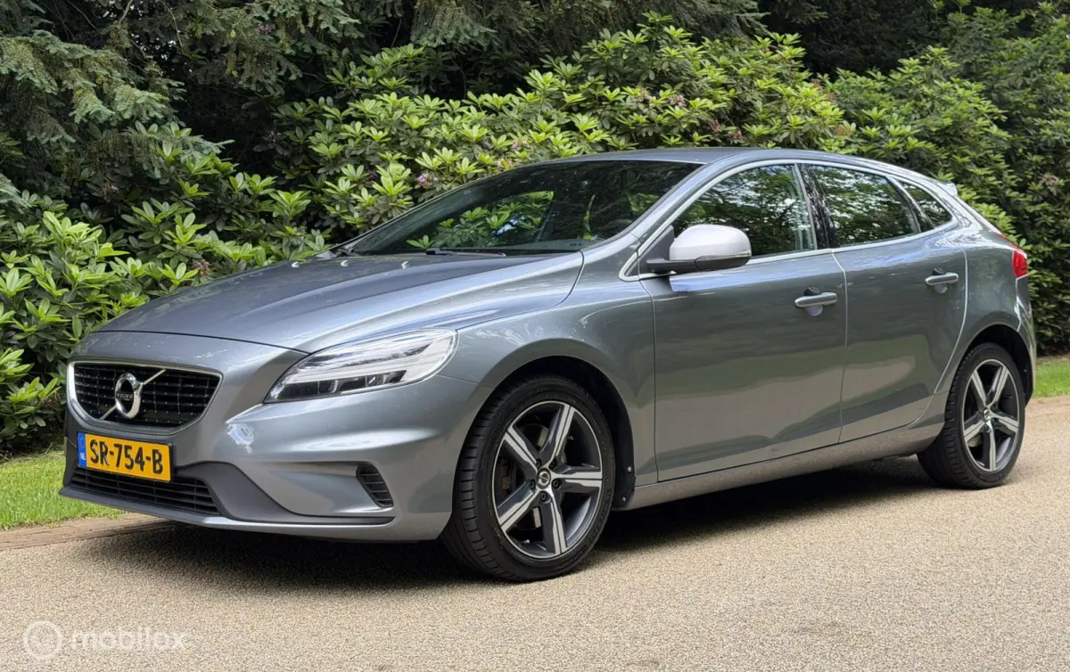 2.0 T4 190PK Automaat Trekhaak Clima Cruise Leer