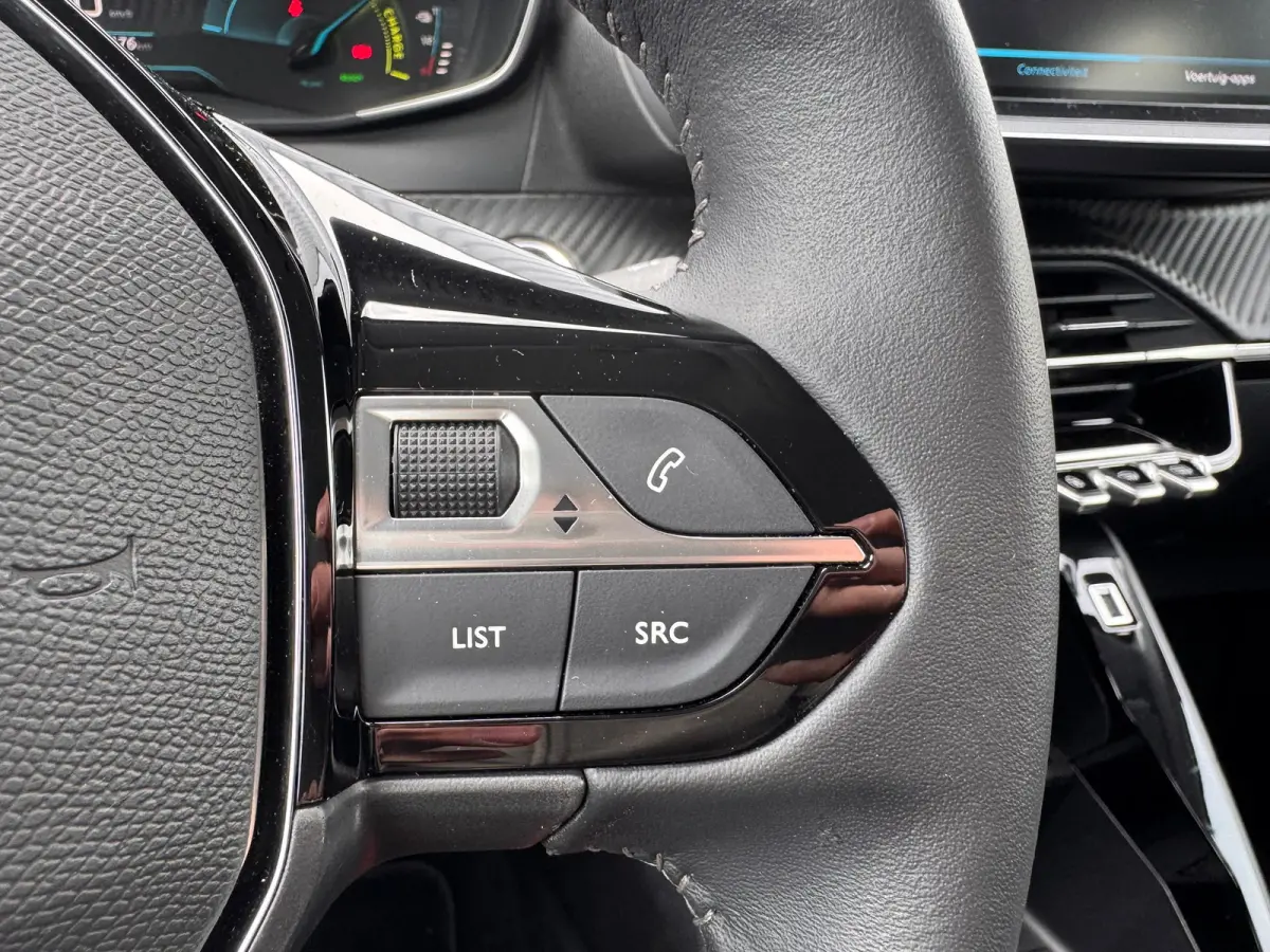 EV Active Pack 50 kWh | SOH 96,44% | Navigatie | Cruise Control | Apple Carplay / Android Auto | | Airco (automatisch) | Bluetooth telefoonvoorbereiding | Bots waarschuwing systeem