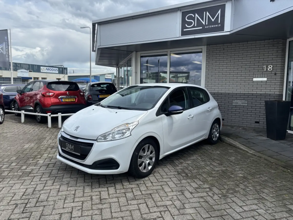Peugeot 208 leasen