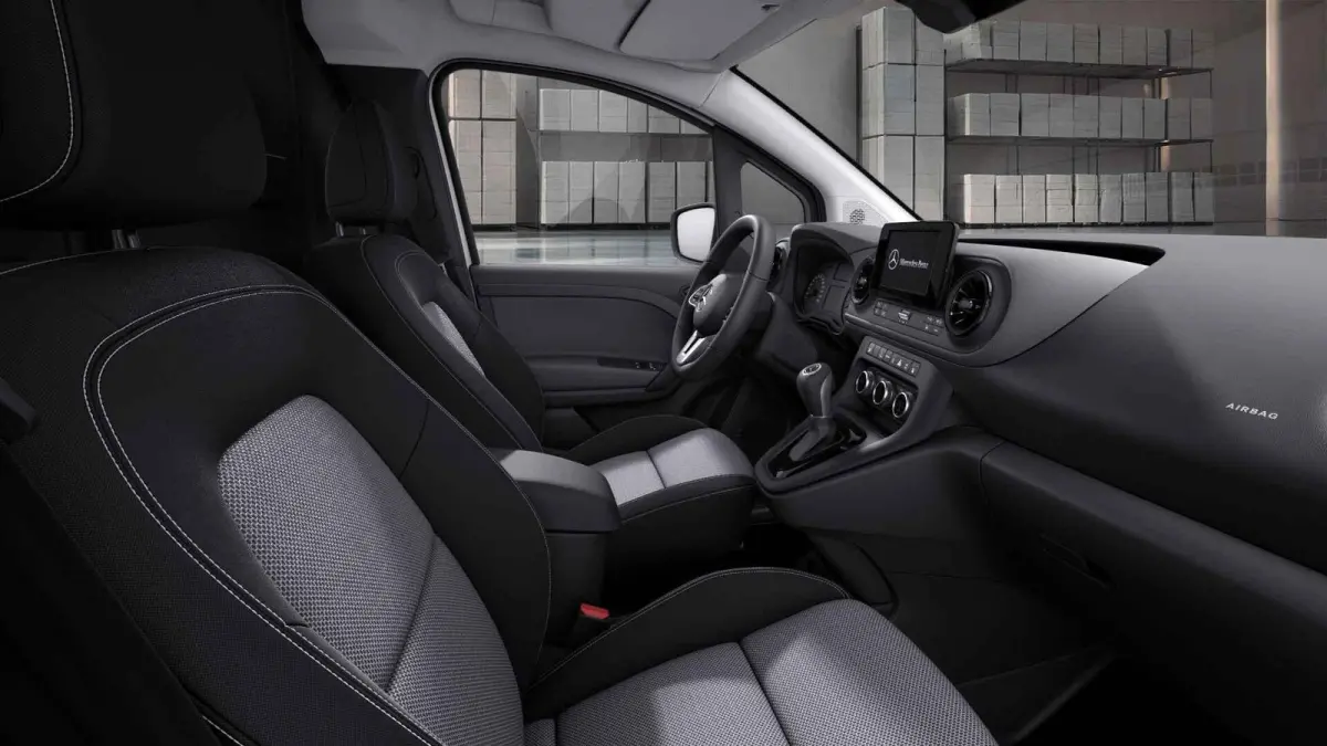 51kW L1 PRO | Navigatie | Parkeercamera | Cruise Control | Stoelverwarming | Certified