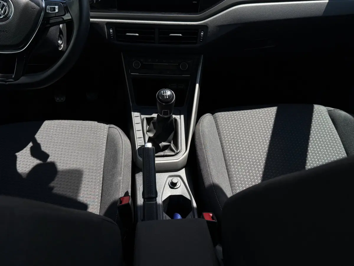 1.0 TSI Comfortline Business | ACC | Carplay | PDC | Navi |