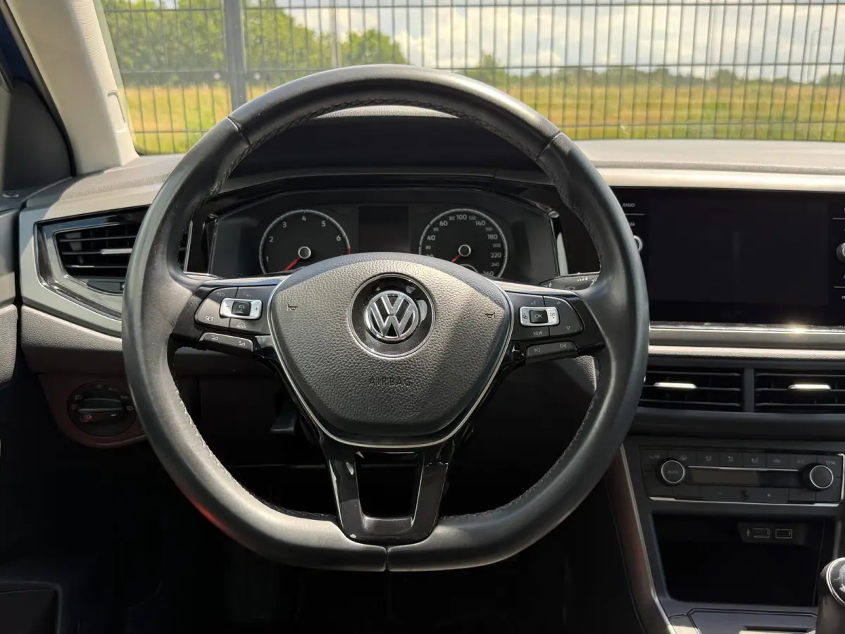 1.0 TSI Comfortline Business | ACC | Carplay | PDC | Navi |