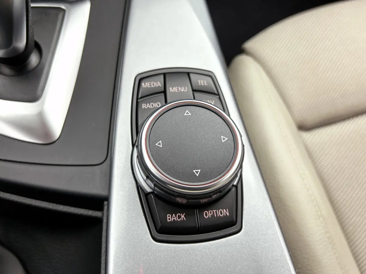 435i Sport(Goed OnderH, Navi, StoelV, Memory stoelen, Climate Con, Cruise Con, Etc)