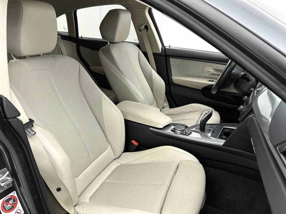 435i Sport(Goed OnderH, Navi, StoelV, Memory stoelen, Climate Con, Cruise Con, Etc)