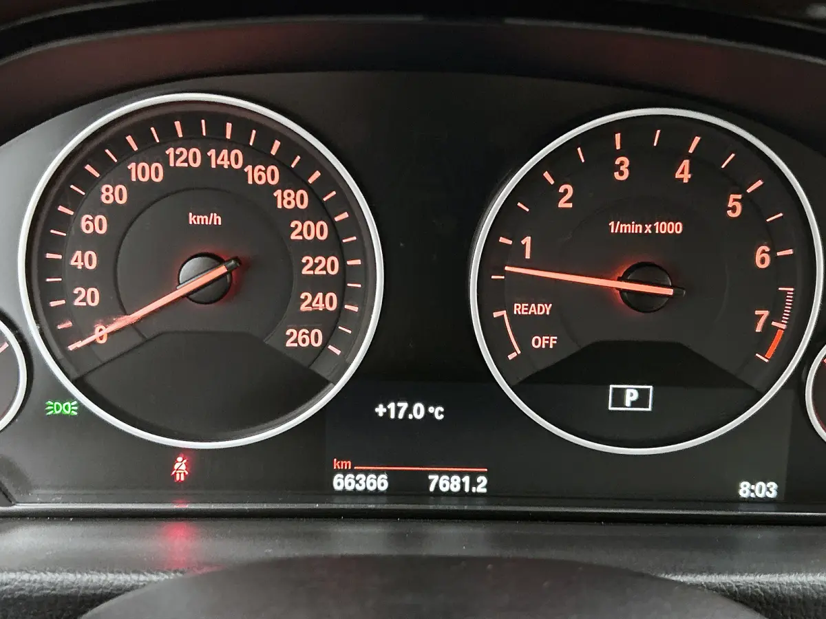 435i Sport(Goed OnderH, Navi, StoelV, Memory stoelen, Climate Con, Cruise Con, Etc)