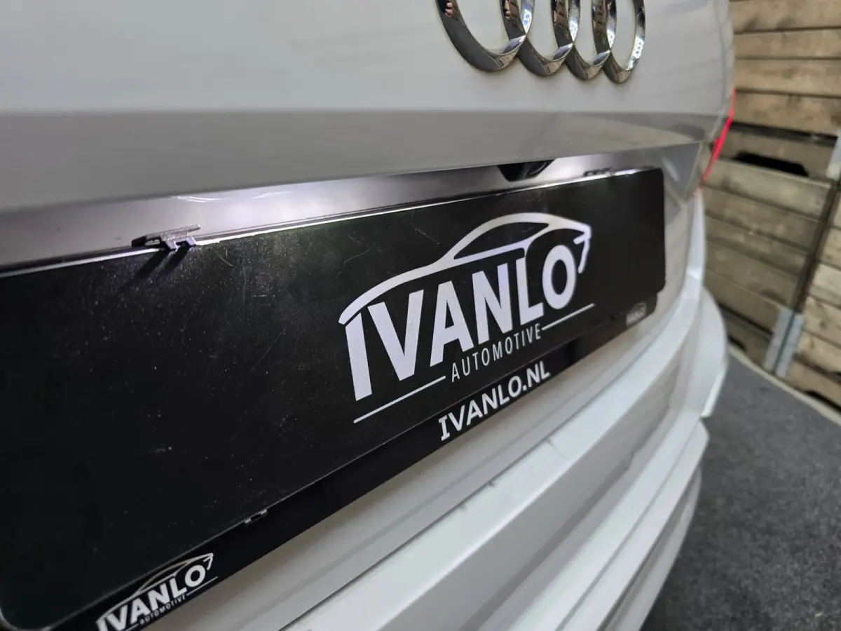 30 TFSI Advanced edition Full LED MMI Navi Camera VCP 19"LM